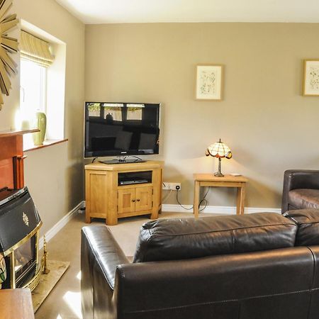 The Poplars Rooms & Cottages サースク エクステリア 写真