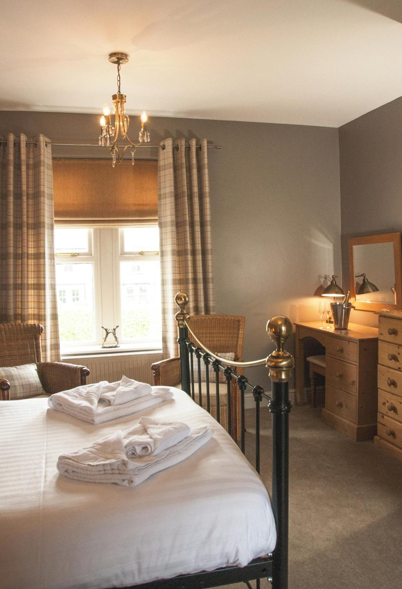 The Poplars Rooms & Cottages サースク エクステリア 写真